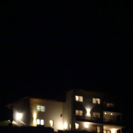 Panorama Apartment Bruck am Ziller Bagian luar foto