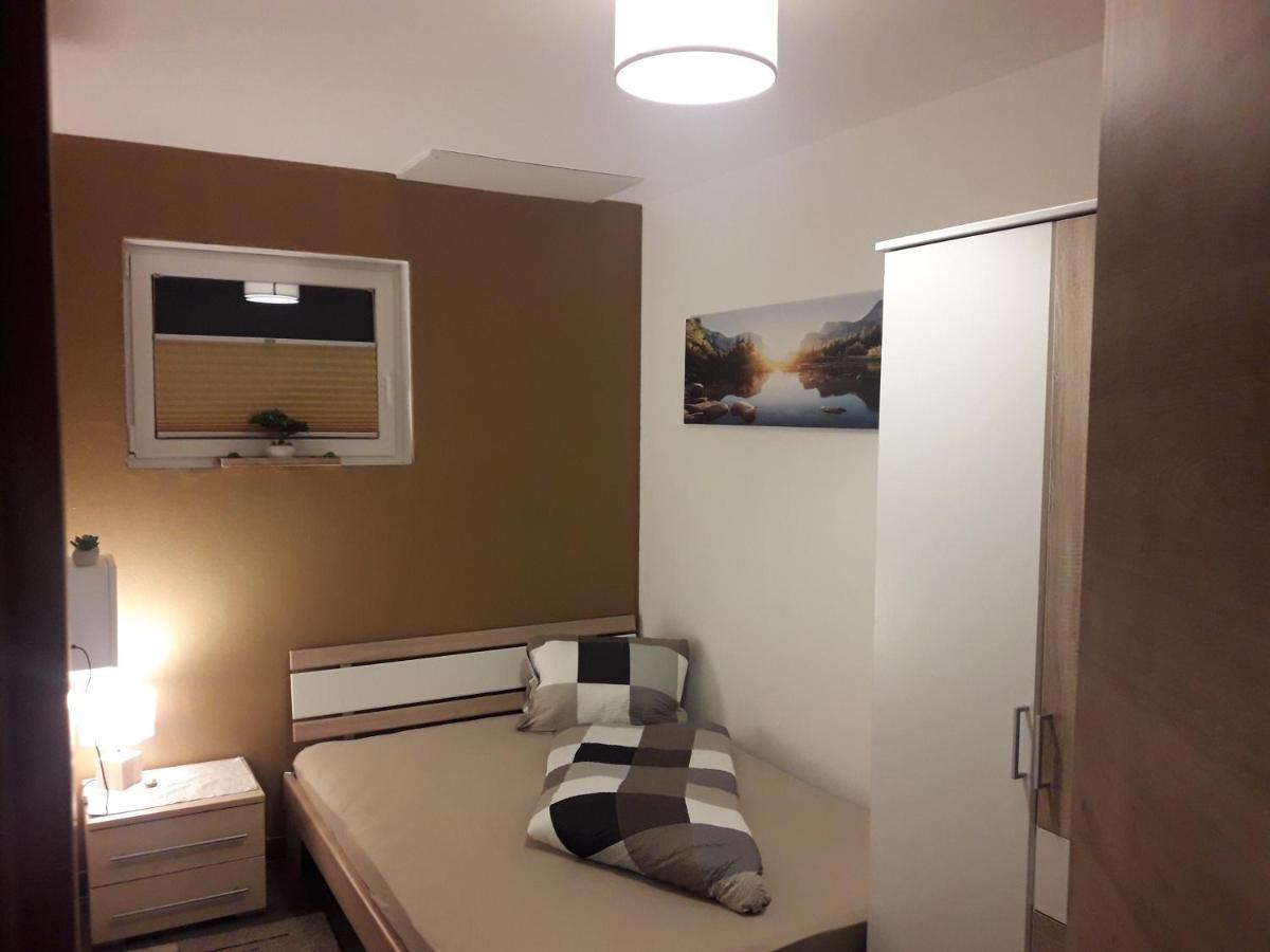 Panorama Apartment Bruck am Ziller Bagian luar foto