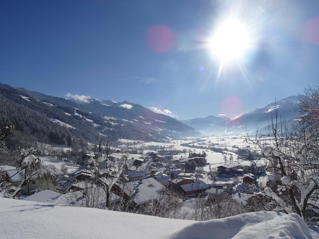 Panorama Apartment Bruck am Ziller Bagian luar foto